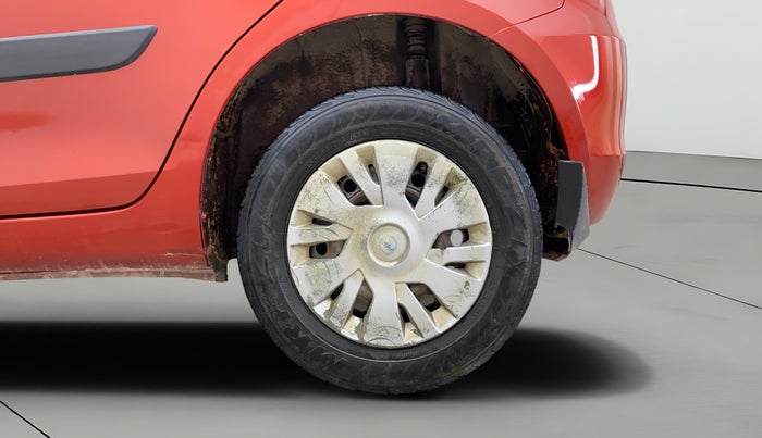 2014 Maruti Swift VXI, Petrol, Manual, 1,44,858 km, Left Rear Wheel