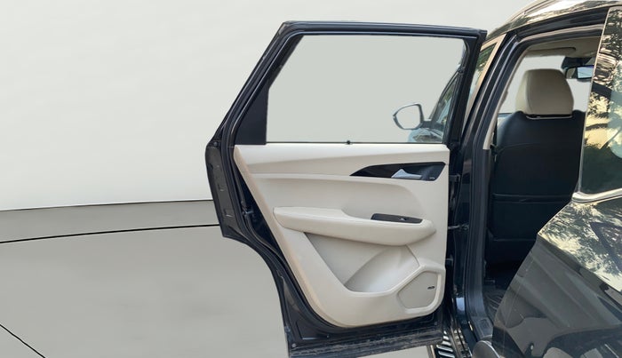 2021 MG HECTOR SHARP 1.5 DCT PETROL, Petrol, Automatic, 95,379 km, LHS Rear Door