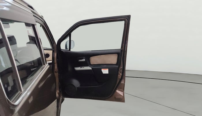 2018 Maruti Wagon R 1.0 LXI CNG, CNG, Manual, 83,232 km, RHS Front Door