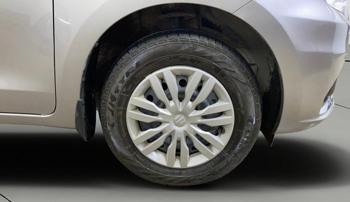 2023 Maruti Dzire VXI AMT, Petrol, Automatic, 16,608 km, Right Front Wheel
