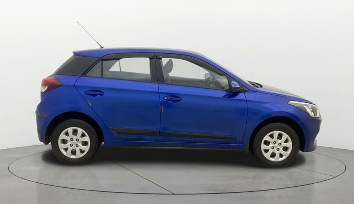 2015 Hyundai Elite i20 SPORTZ 1.2, Petrol, Manual, 46,682 km, Right Side View