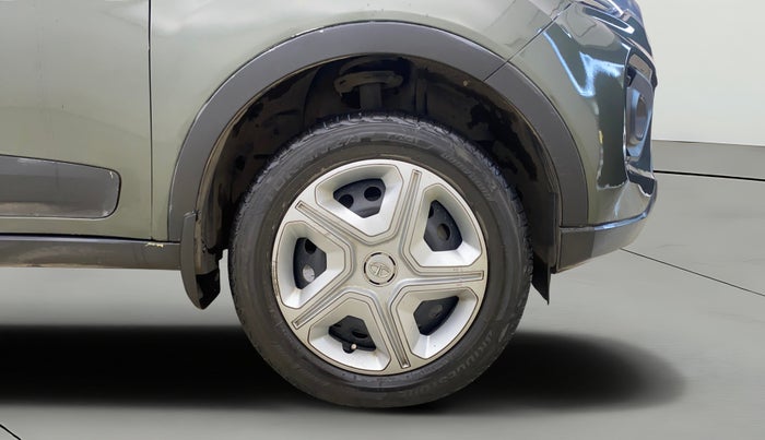 2020 Tata NEXON XZ PETROL, Petrol, Manual, 72,920 km, Right Front Wheel