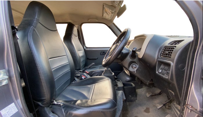 2023 Maruti Eeco 5 STR AC CNG, CNG, Manual, 43,667 km, Right Side Front Door Cabin