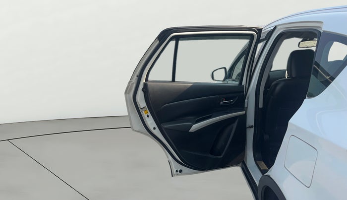 2015 Maruti S Cross ALPHA 1.6, Diesel, Manual, 1,46,543 km, LHS Rear Door