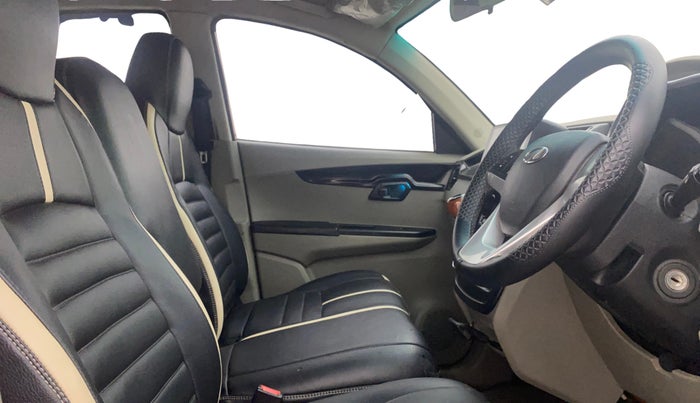 2016 Mahindra Kuv100 K8 D 6 STR, Diesel, Manual, 73,673 km, Right Side Front Door Cabin