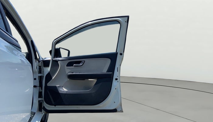 2021 Tata ALTROZ XZ PETROL, Petrol, Manual, 87,658 km, RHS Front Door