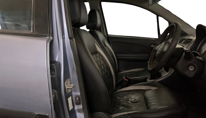 2014 Maruti Ritz VXI, Petrol, Manual, 72,014 km, Right Side Front Door Cabin