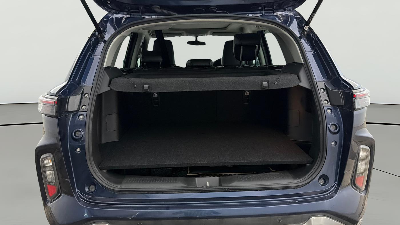 2026 Maruti Grand Vitara Alpha Plus (O) Hybrid e-CVT, Hybrid, Automatic, 13,041 km, Boot Open Zoomed View