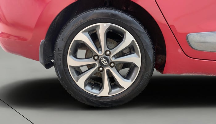 2014 Hyundai Xcent SX AT 1.2 (O), Petrol, Automatic, 52,499 km, Right Rear Wheel