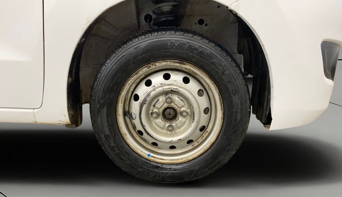 2015 Maruti Wagon R 1.0 LXI, Petrol, Manual, 72,597 km, Right Front Wheel