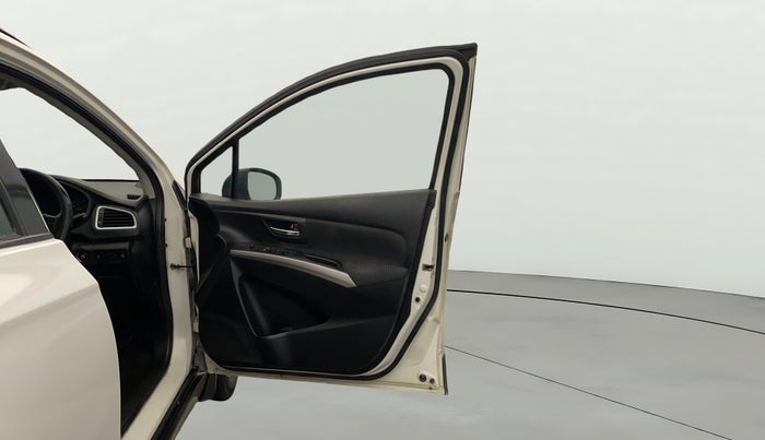 2019 Maruti S Cross DELTA 1.3, Diesel, Manual, 1,08,157 km, RHS Front Door