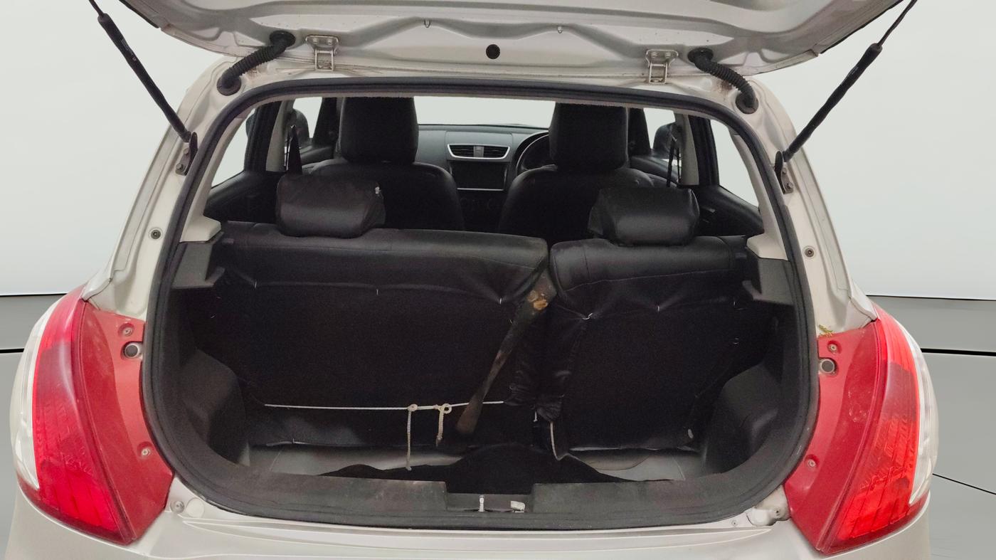 2016 Maruti Swift LXI, Petrol, Manual, 1,17,371 km, Boot Open Zoomed View
