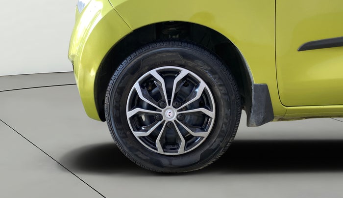 2016 Datsun Redi Go T (O), Petrol, Manual, 69,493 km, Left Front Wheel