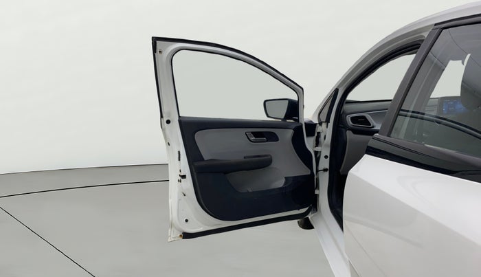 2021 Tata ALTROZ XZ PETROL, CNG, Manual, 69,986 km, LHS Front Door