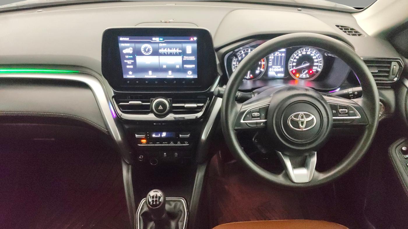 2023 Toyota URBAN CRUISER HYRYDER G NEO DRIVE, Petrol, Manual, 66,856 km, Steering Wheel Close Up
