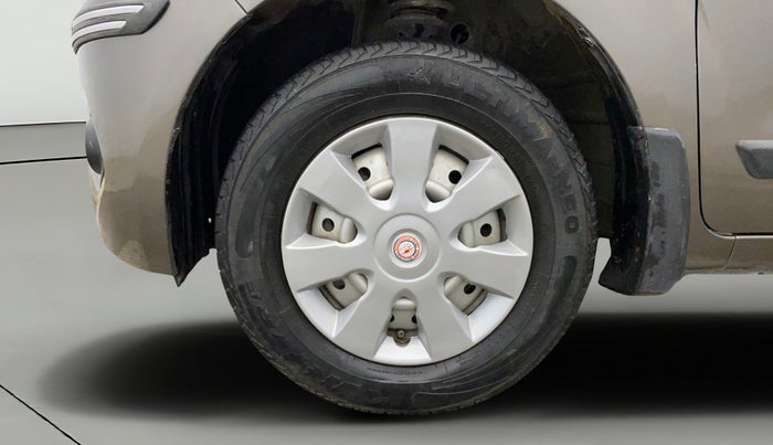2020 Maruti New Wagon-R LXI 1.0, CNG, Manual, 31,850 km, Left Front Wheel