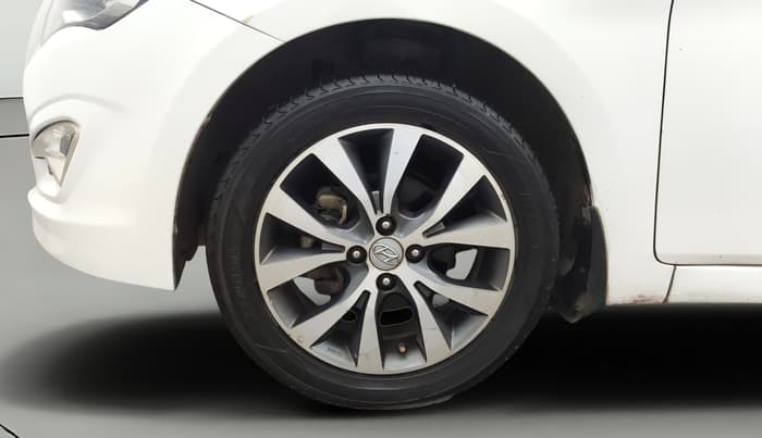 2017 Hyundai Verna 1.6 VTVT SX, Petrol, Manual, 82,518 km, Left Front Wheel