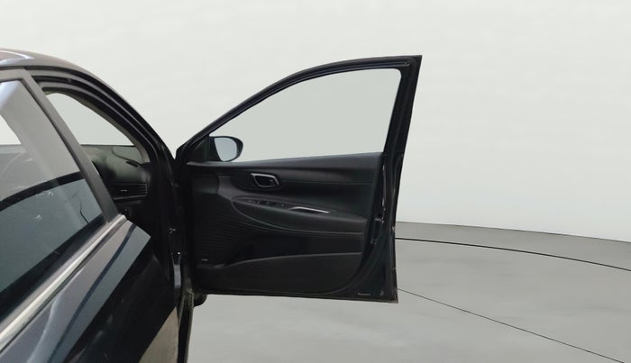 2023 Hyundai NEW I20 ASTA (O) 1.2 AT, Petrol, Automatic, 1,03,006 km, RHS Front Door