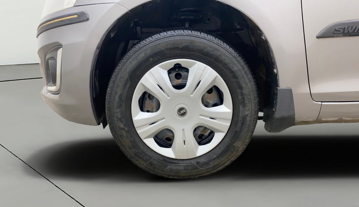 2014 Maruti Swift VDI, Diesel, Manual, 1,22,200 km, Left Front Wheel