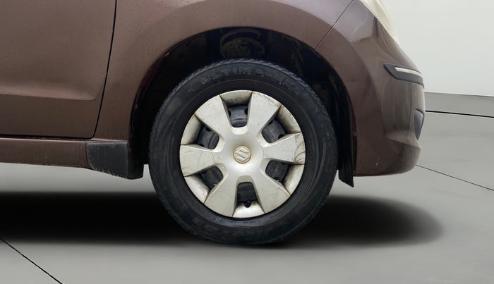 2012 Maruti A Star VXI (ABS) AT, Petrol, Automatic, 73,866 km, Right Front Wheel