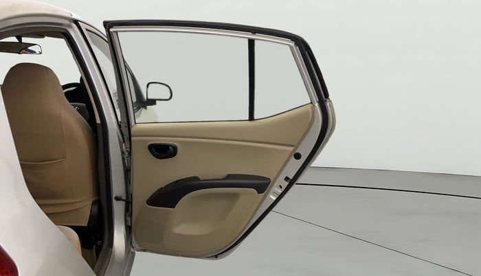 2014 Hyundai i10 MAGNA 1.1, CNG, Manual, 66,610 km, RHS Rear Door