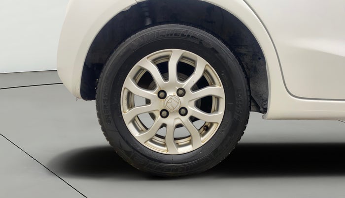 2017 Honda Brio S MT, Petrol, Manual, 77,997 km, Right Rear Wheel