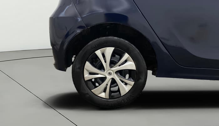 2021 Tata Tiago XT PETROL, Petrol, Manual, 1,20,798 km, Right Rear Wheel