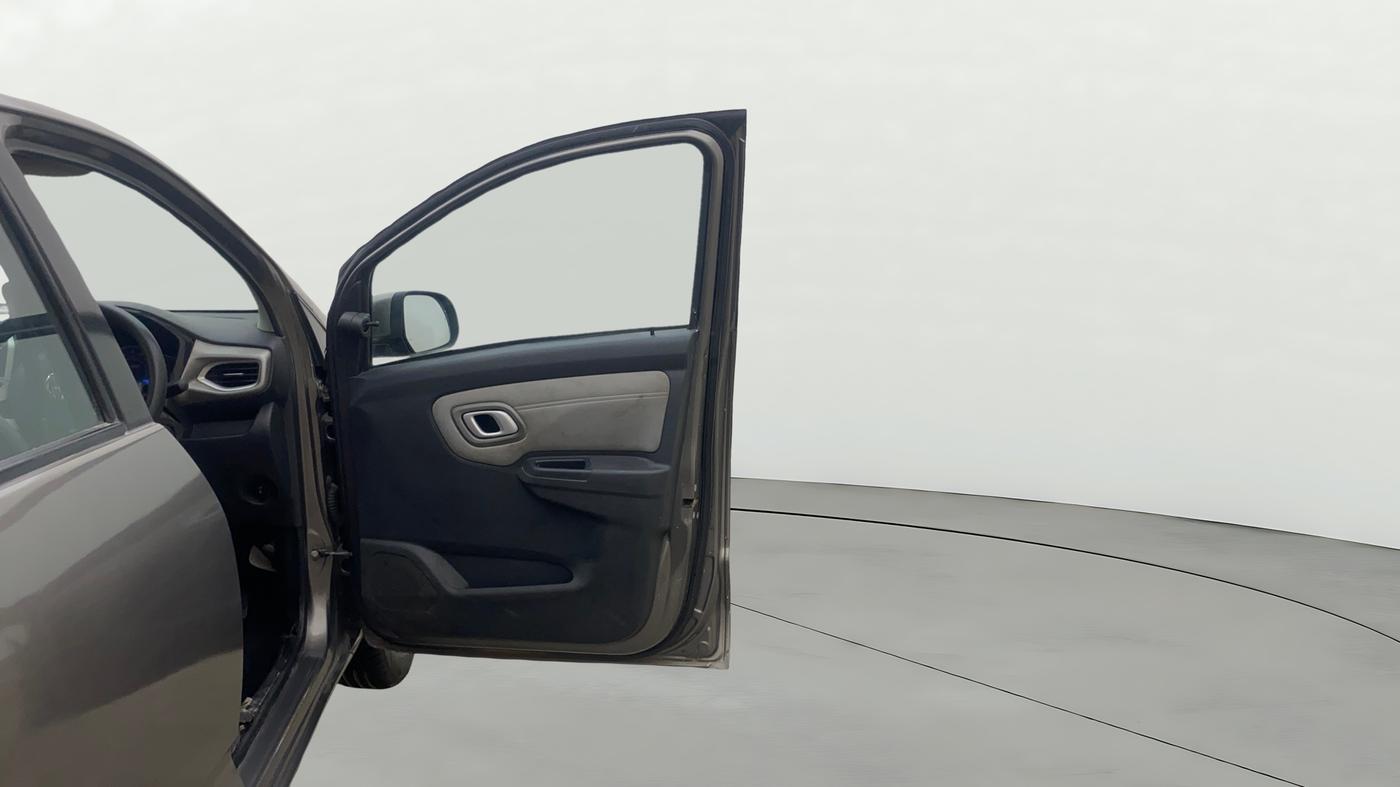 2020 Datsun Redi Go T(O) 1.0, Petrol, Manual, 1,15,392 km, RHS Front Door