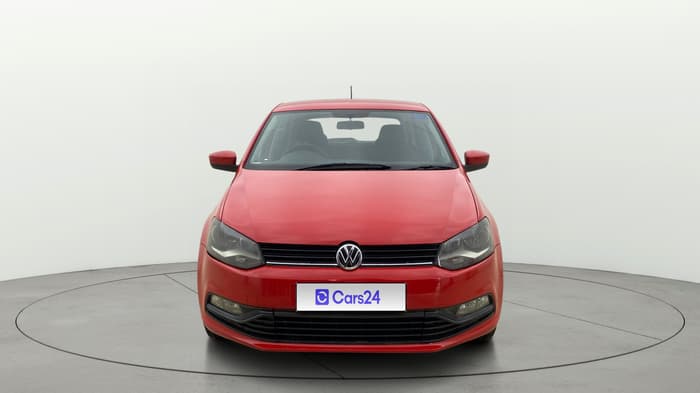 2015 Volkswagen Polo COMFORTLINE 1.2L, Petrol, Manual, 1,36,870 km, Front