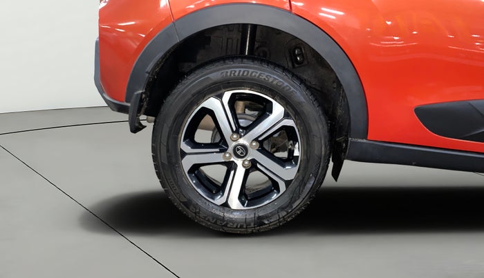 2022 Tata NEXON XZA PLUS PETROL DUAL TONE, Petrol, Automatic, 12,001 km, Right Rear Wheel