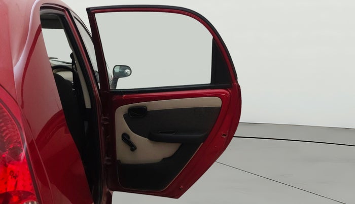 2016 Tata Nano TWIST XTA, Petrol, Automatic, 16,800 km, RHS Rear Door