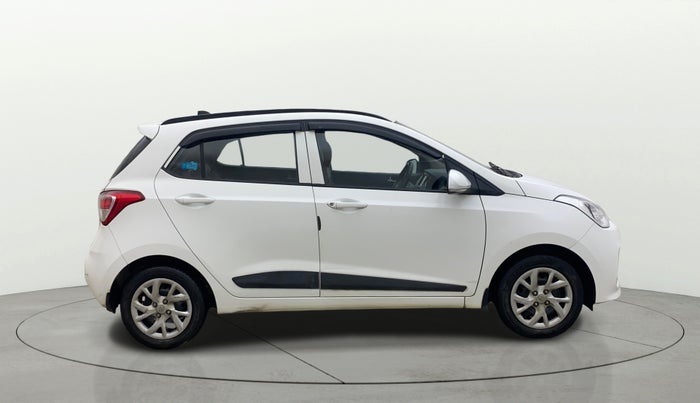 2019 Hyundai Grand i10 SPORTZ 1.2 KAPPA VTVT, Petrol, Manual, 45,648 km, Right Side View