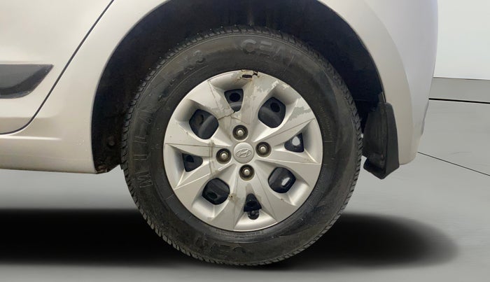 2017 Hyundai Elite i20 SPORTZ 1.2, CNG, Manual, 64,519 km, Left Rear Wheel