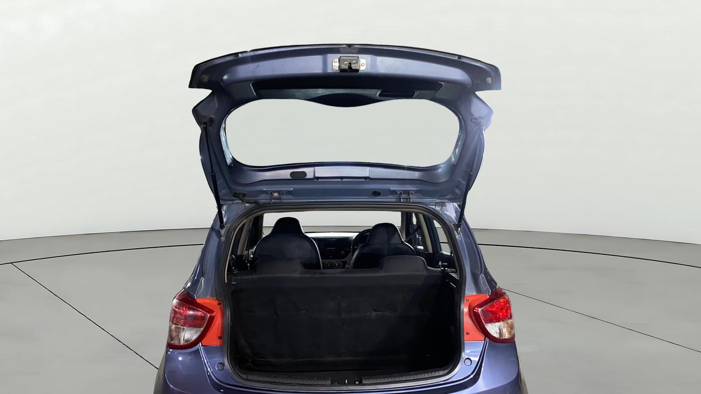 2015 Hyundai Grand i10 SPORTZ 1.2 KAPPA VTVT, Petrol, Manual, 84,265 km, Boot Open Zoomed View