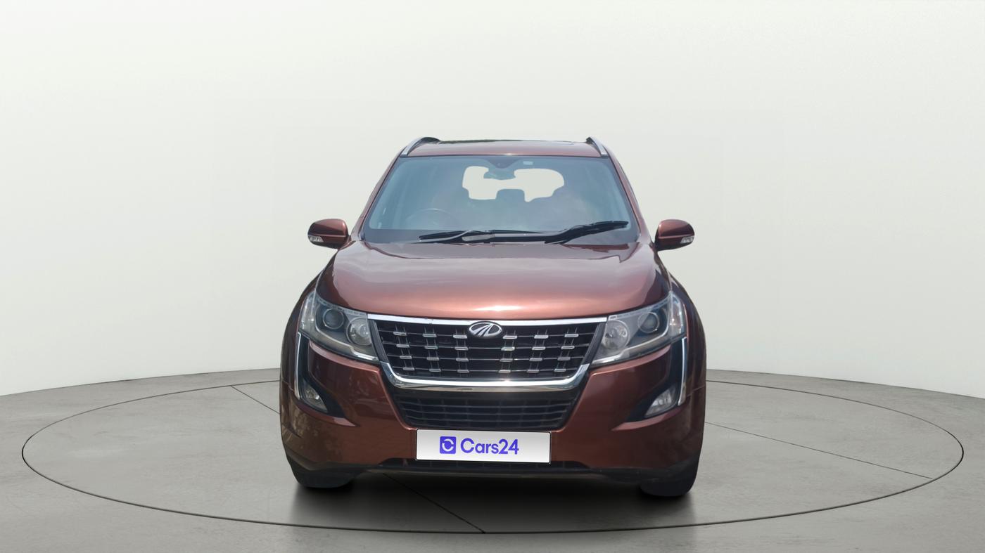 2019 Mahindra XUV500 W9, Diesel, Manual, 1,21,839 km, Front