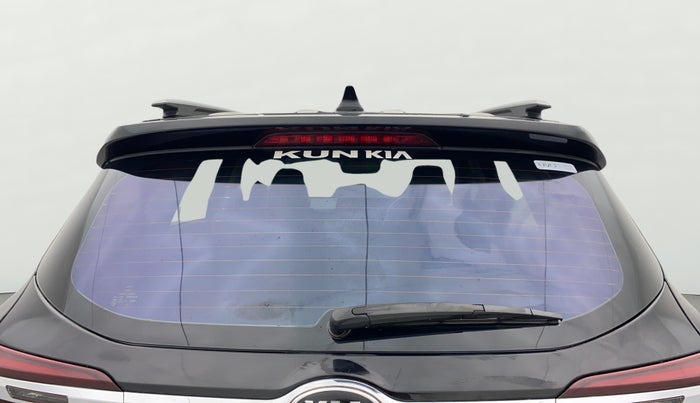 2020 KIA SELTOS HTX PLUS AT1.5 DIESEL, Diesel, Automatic, 1,31,214 km, Rear Windshield