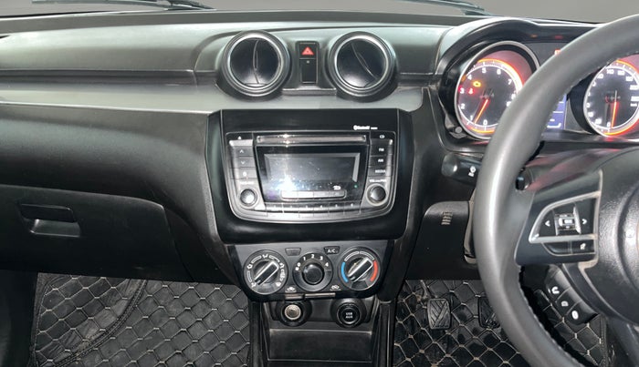 2020 Maruti Swift VXI, CNG, Manual, 95,990 km, Air Conditioner