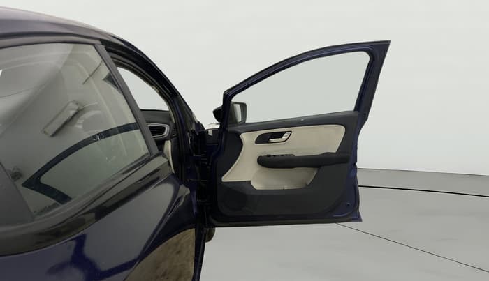 2022 Tata ALTROZ XZA PLUS, Petrol, Automatic, 30,949 km, RHS Front Door