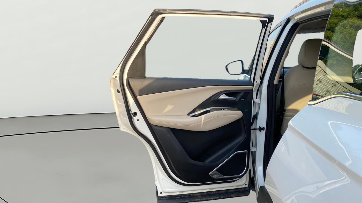 2023 MG HECTOR SHARP PRO 1.5 PETROL TURBO CVT PETROL, Petrol, Automatic, 54,666 km, LHS Rear Door
