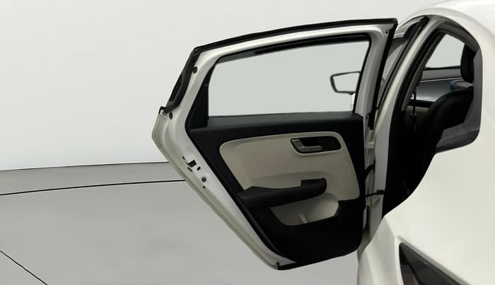 2024 Tata ALTROZ XZ PLUS SUNROOF CNG, CNG, Manual, 43,344 km, LHS Rear Door