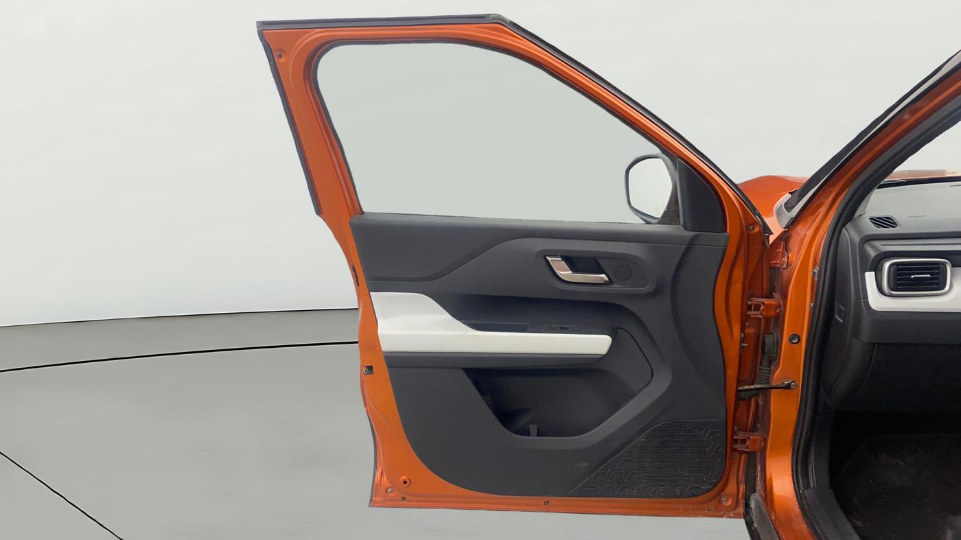 2023 Tata PUNCH CREATIVE  MT, Petrol, Manual, 27,766 km, LHS Front Door