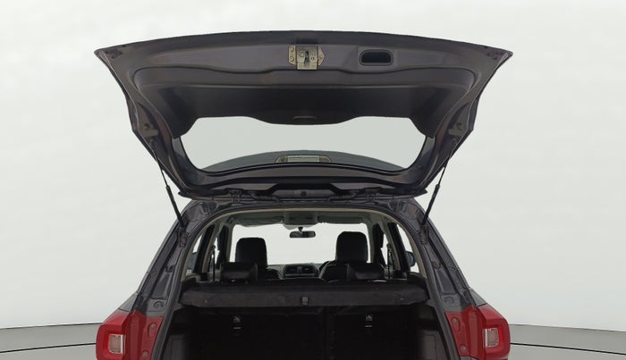 2020 Maruti Vitara Brezza ZXI AT SHVS, Petrol, Automatic, 53,042 km, Boot Door Open