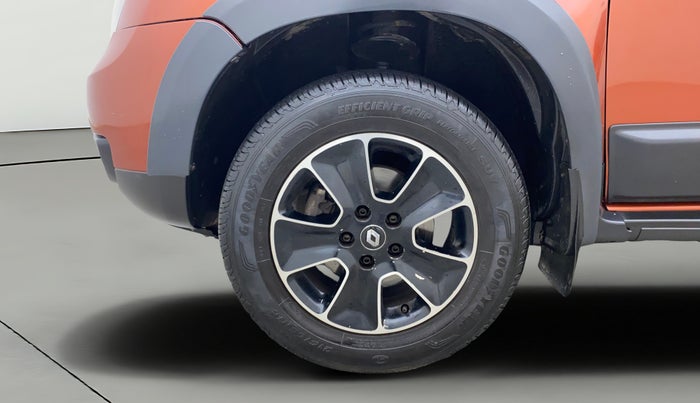 2018 Renault Duster 85 PS RXS MT DIESEL, Diesel, Manual, 1,09,227 km, Left Front Wheel