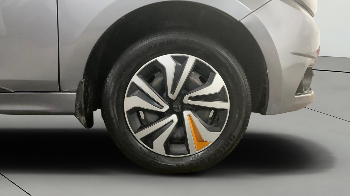 2019 Tata Tiago WIZZ EDITION PETROL, Petrol, Manual, 45,666 km, Right Front Wheel