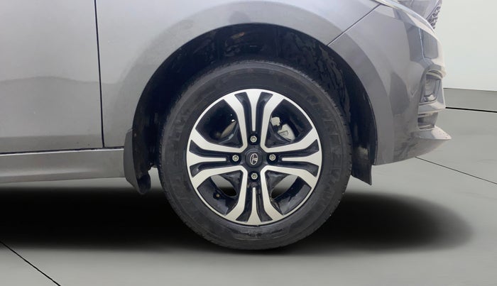 2024 Tata Tiago XT RHYTHM PETROL, Petrol, Manual, 1,773 km, Right Front Wheel