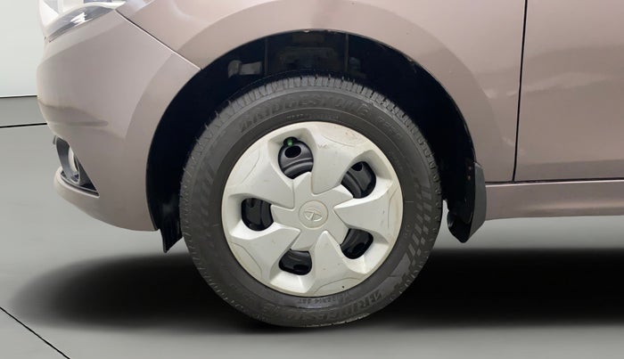2016 Tata Tiago XT PETROL, Petrol, Manual, 82,868 km, Left Front Wheel