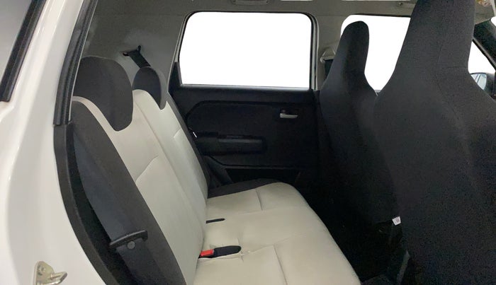 2024 Maruti New Wagon-R VXI 1.0, Petrol, Manual, 13,961 km, Right Side Rear Door Cabin