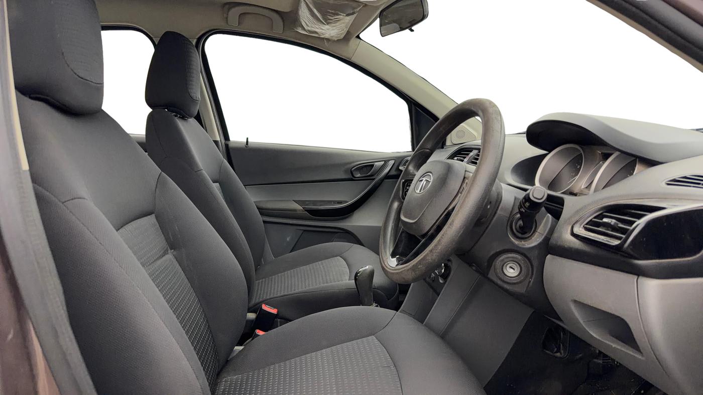 2017 Tata TIGOR XT PETROL, Petrol, Manual, 1,03,151 km, Right Side Front Door Cabin