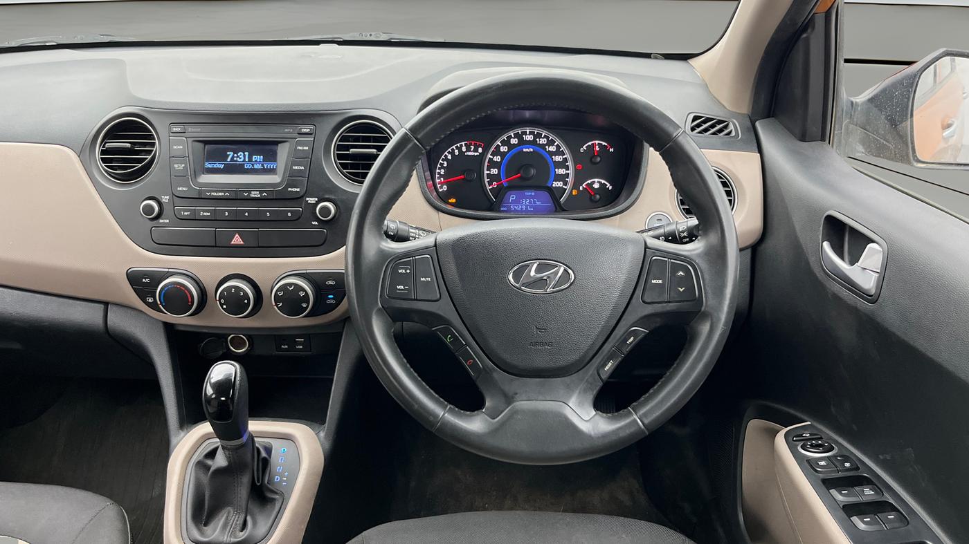2016 Hyundai Grand i10 ASTA AT 1.2 KAPPA VTVT, Petrol, Automatic, 54,288 km, Steering Wheel Close Up