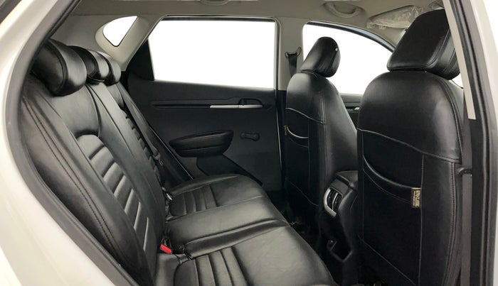 2023 KIA SONET HTE 1.2, Petrol, Manual, 19,618 km, Right Side Rear Door Cabin